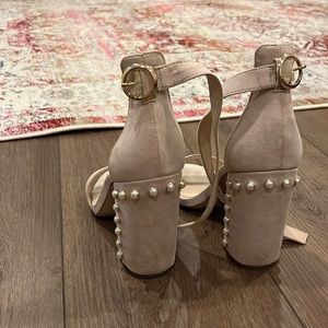 Pearl Nude Heels